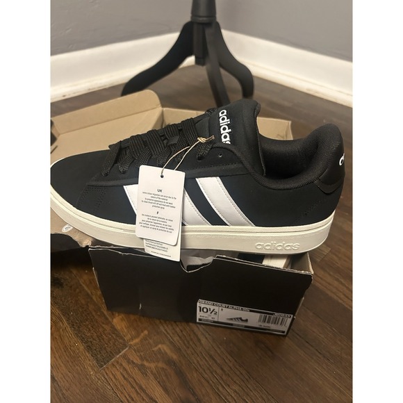 Grand Court Alpha Men\'s Black And White Sneakers Size 10.5 NWT main image 6